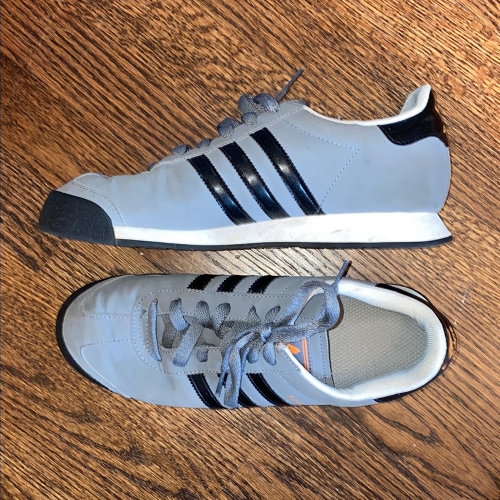 Adidas Samoa sneakers